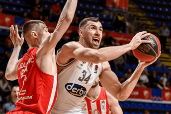SC Derbi poražen od Crvene zvezde SC Derbi poražen od Crvene zvezde