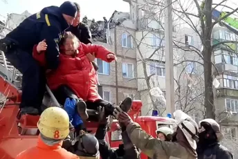 (VIDEO) Rusi granatirali Harkov za vrijeme evakuacije stanovništva