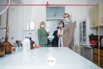 Barska bolnica nakon 30 godina dobila specijalistu za uho, grlo i nos Barska bolnica nakon 30 godina dobila specijalistu za uho, grlo i nos