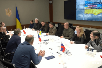 Zelenski sa premijerima Poljske, Češke i Slovenije: Sa takvim prijateljima Rusija bi bila poražena Zelenski sa premijerima Poljske, Češke i Slovenije: Sa takvim prijateljima Rusija bi bila poražena