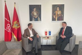 Šehović-Gandel: Crna Gora mora imati stabilnu i jasno evropski i evroatlantski orijentisanu Vladu Šehović-Gandel: Crna Gora mora imati stabilnu i jasno evropski i evroatlantski orijentisanu Vladu