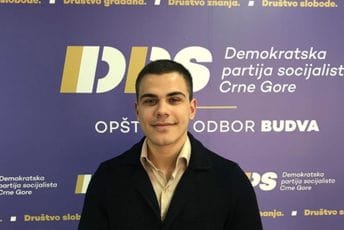 Brnović: Isplata stipendija kasni, budvanska vlast ne štiti najbolje interes mladih Brnović: Isplata stipendija kasni, budvanska vlast ne štiti najbolje interes mladih