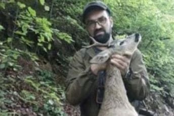 Ubijao zaštićene vrste, prijetio obračunima, a sada predvodi Krivokapićevu listu Ubijao zaštićene vrste, prijetio obračunima, a sada predvodi Krivokapićevu listu