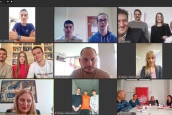 Najbolji na „Regionalnom app izazovu“ dobili vrijednu opremu i prestižne telefone Najbolji na „Regionalnom app izazovu“ dobili vrijednu opremu i prestižne telefone