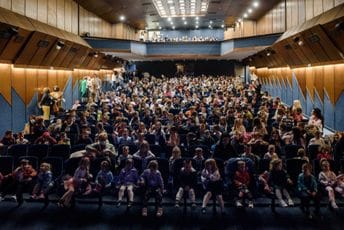 Svjetski dan lutkarstva i pozorišta privukao više od 2.000 mališana Svjetski dan lutkarstva i pozorišta privukao više od 2.000 mališana