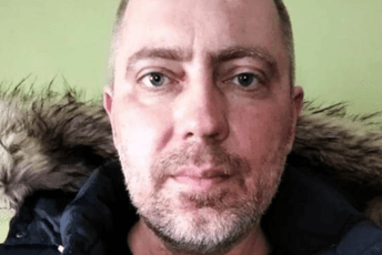 Ispovijest novinara nakon 187 sati u zarobljeništvu: Tukli su me, mučili i tjerali podignem rusku zastavu Ispovijest novinara nakon 187 sati u zarobljeništvu: Tukli su me, mučili i tjerali podignem rusku zastavu