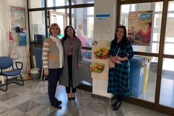 Pokrenuta akcija "Ko god hoće neka uzme voće" Pokrenuta akcija "Ko god hoće neka uzme voće"