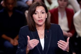 Gradonačelnica Pariza proglasila Kijev počasnim građaninom Gradonačelnica Pariza proglasila Kijev počasnim građaninom