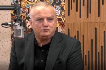 Zenka: Abazović je prema svima bio nekorektan, nikada nismo vidjeli sadržaj sporazuma o manjinskoj vladi Zenka: Abazović je prema svima bio nekorektan, nikada nismo vidjeli sadržaj sporazuma o manjinskoj vladi