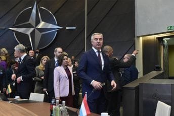 Đukanović stigao na Samit NATO-a (FOTO)