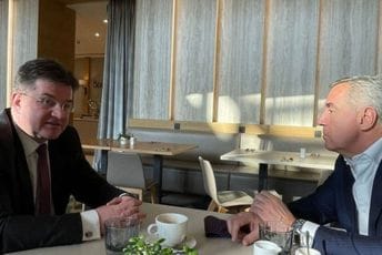 Đukanović i Lajčak: Odblokirati institucije što prije Đukanović i Lajčak: Odblokirati institucije što prije