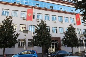 Ustabećiru dvije godine i 10 mjeseci zatvora i da plati 10.000 eura