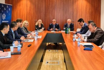 Bojanić se sastao sa predstavnicima kompanije ZiJin iz Bora Bojanić se sastao sa predstavnicima kompanije ZiJin iz Bora