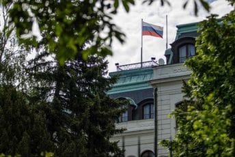 Ruska ambasada u Pragu u Ulici ukrajinskih junaka