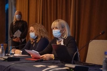 Borovinić-Bojović: Zdravstveni sistem pored borbe sa koronavirusom posvećen saniranju postkovid posljedica Borovinić-Bojović: Zdravstveni sistem pored borbe sa koronavirusom posvećen saniranju postkovid posljedica