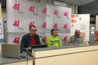 Vučić kukavički čeka i ponaša se kao Draža Mihailović 1943. Vučić kukavički čeka i ponaša se kao Draža Mihailović 1943.