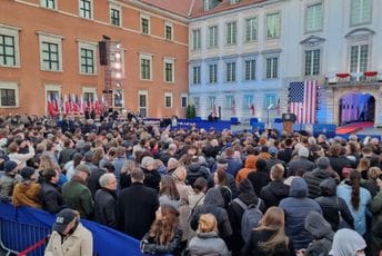 Bajden Putinu: Ni ne pomišljaj da kreneš ka teritoriji NATO-a Bajden Putinu: Ni ne pomišljaj da kreneš ka teritoriji NATO-a