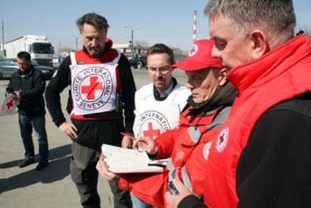 Crveni krst demantovao da omogućava deportaciju Ukrajinaca u Rusiju Crveni krst demantovao da omogućava deportaciju Ukrajinaca u Rusiju