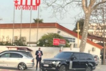 Državni sekretar MUP-a Rade Miloševević sa pratnjom u Ulcinju Fotografija dobijena od čitaoca portala