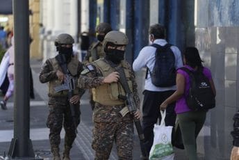 Vanredno stanje u Salvadoru nakon 62 ubistva u jednom danu Vanredno stanje u Salvadoru nakon 62 ubistva u jednom danu