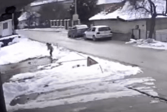 Pljevlja: Izvršni direktor VING-a osumnjičen za ugrožavanje života djevojčice koja je upala u kanal Pljevlja: Izvršni direktor VING-a osumnjičen za ugrožavanje života djevojčice koja je upala u kanal