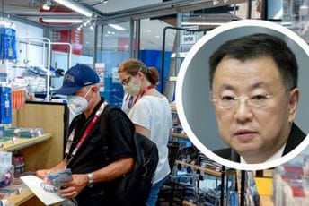 Japan odbija da plaća u rubljama, zabranjuje izvoz luksuzne robe u Rusiju Japan odbija da plaća u rubljama, zabranjuje izvoz luksuzne robe u Rusiju