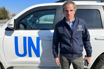 Šef Agencije za atomsku energiju došao u Ukrajinu: Pripremljen plan za nuklearke Šef Agencije za atomsku energiju došao u Ukrajinu: Pripremljen plan za nuklearke