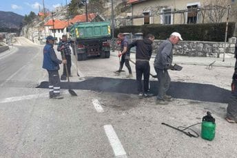 Sanacija udarnih oštećenja na saobraćajnicama u Prijestonici Sanacija udarnih oštećenja na saobraćajnicama u Prijestonici