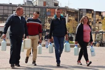 Mljekarama mlijeko juče isporučilo 97 odsto kooperanata Mljekarama mlijeko juče isporučilo 97 odsto kooperanata