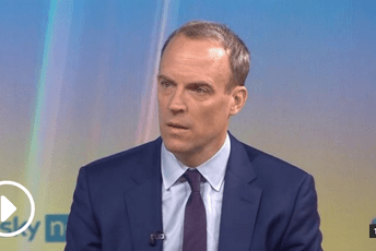 Britanski vicepremijer: Ne možete vjerovati riječima koje izlaze iz usta Putinovog ratnog stroja Britanski vicepremijer: Ne možete vjerovati riječima koje izlaze iz usta Putinovog ratnog stroja