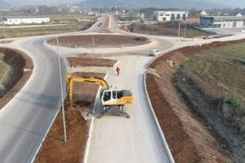 Gradimo Crnu Goru: Kompanija Bemax ostvarila impozantne rezultate u 2021, pogledajte radove koji su u toku Gradimo Crnu Goru: Kompanija Bemax ostvarila impozantne rezultate u 2021, pogledajte radove koji su u toku