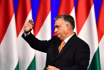 Mađarski ministar: Ukrajinski zvaničnici da poštuju volju našeg naroda