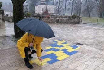 Ambasada Ukrajine: Svaka čast Cetinjanima, putinofili - džaba ste krečili! Ambasada Ukrajine: Svaka čast Cetinjanima, putinofili - džaba ste krečili!