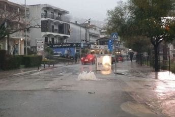 Zbog nevremena otežano funkcionisanje kolektora u Igalu Zbog nevremena otežano funkcionisanje kolektora u Igalu