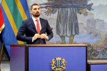 Leković: Opština Bar da pod hitno osvijetli centar grada i reguliše saobraćajnicu kod Volija Leković: Opština Bar da pod hitno osvijetli centar grada i reguliše saobraćajnicu kod Volija