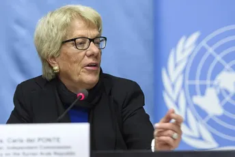 Karla Del Ponte: Putina treba uhapsiti, on je ratni zločinac Karla Del Ponte: Putina treba uhapsiti, on je ratni zločinac