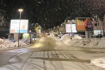 Na Žabljaku najavljeno rušenje 60 vikendica, vlasnici preksjutra protestuju Na Žabljaku najavljeno rušenje 60 vikendica, vlasnici preksjutra protestuju
