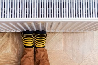 Holandska vlada građanima: Smanjite grijanje, obucite džempere, obujte čarape i papuče Holandska vlada građanima: Smanjite grijanje, obucite džempere, obujte čarape i papuče