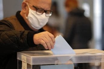 Srpska RIK objavila prve rezultate: SNS-u 43 odsto, listi Marinike Tepić 14, a SPS-u 11,5 Srpska RIK objavila prve rezultate: SNS-u 43 odsto, listi Marinike Tepić 14, a SPS-u 11,5