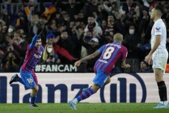 Pedri lansirao Barsu na drugo mjesto Pedri lansirao Barsu na drugo mjesto