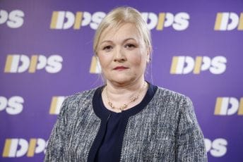 Kuč: Vlast DF i Demokrata ostavila radnike Opštine Budva bez martovske plate Kuč: Vlast DF i Demokrata ostavila radnike Opštine Budva bez martovske plate