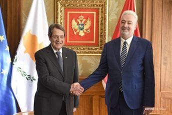 Krivokapić razgovarao sa predsjednikom Kipra: Unaprijediti saradnju u svim oblastima od obostranog interesa Krivokapić razgovarao sa predsjednikom Kipra: Unaprijediti saradnju u svim oblastima od obostranog interesa
