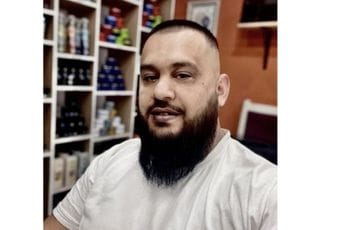 Asović priznao da je autor snimka kupovine glasova u Ulcinju? Asović priznao da je autor snimka kupovine glasova u Ulcinju?