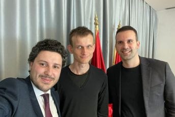 Abazović sa Spajićem i Buterinom: Bićemo dio globalne digitalne revolucije Abazović sa Spajićem i Buterinom: Bićemo dio globalne digitalne revolucije