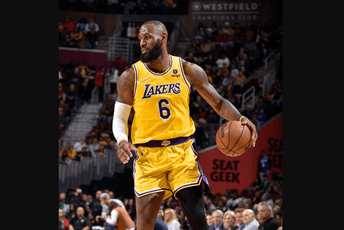 Lebron Džejms završio sezonu Lebron Džejms završio sezonu