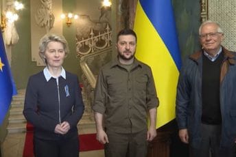 Fon der Lajen predala Zelenskom upitnik o članstvu Fon der Lajen predala Zelenskom upitnik o članstvu