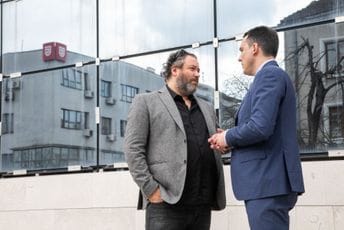 Velika teatarska imena oduševljena novim domom Gradskog pozorišta Velika teatarska imena oduševljena novim domom Gradskog pozorišta