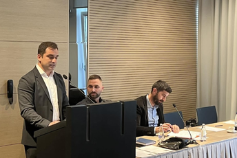 DPS Budva: Umjesto da se bavila pripremom turističke sezone, vlast DF-Demokrate gurnula grad u neizvjesnost DPS Budva: Umjesto da se bavila pripremom turističke sezone, vlast DF-Demokrate gurnula grad u neizvjesnost