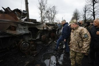 "Juče je gledao zločine u Buči, a sjutra će kod Putina": Najava austrijskog kancelara razočarala Kijev "Juče je gledao zločine u Buči, a sjutra će kod Putina": Najava austrijskog kancelara razočarala Kijev