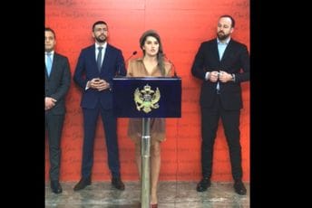 Vuković: Očekujemo da manjinska vlada bude uskoro formirana Vuković: Očekujemo da manjinska vlada bude uskoro formirana